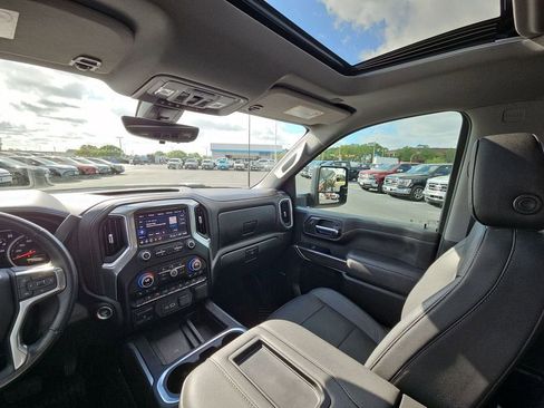 Certified 2022 Chevrolet Silverado 3500 LTZ w/ LTZ Plus Package AWD/4WD image 11