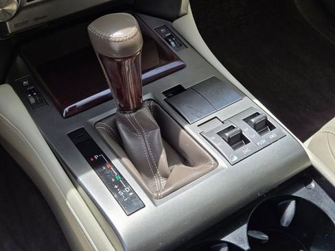 Used 2016 Lexus GX 460 w/ Premium Package image 23