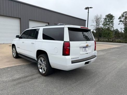 Used 2019 Chevrolet Suburban LT AWD/4WD image 7