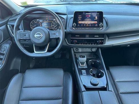 Certified 2024 Nissan Rogue SV w/ SV Premium Package image 18