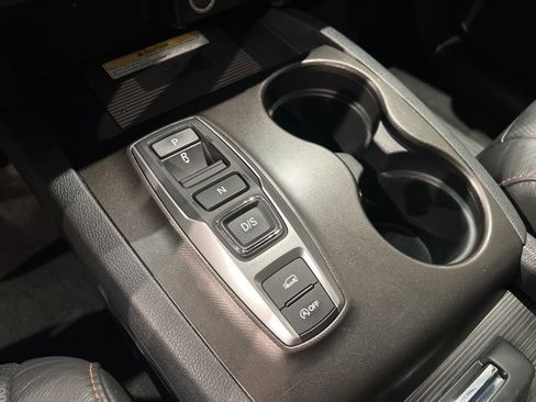 Used 2022 Honda Pilot TrailSport image 26