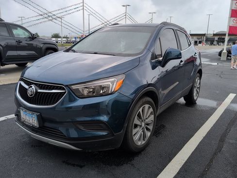 Used 2020 Buick Encore Preferred FWD image 3