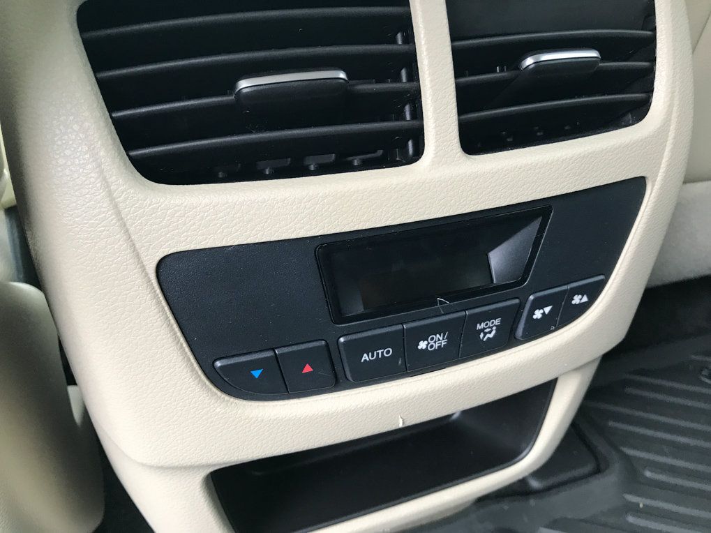 Used 2016 Acura MDX w/ Technology Package AWD/4WD image 26