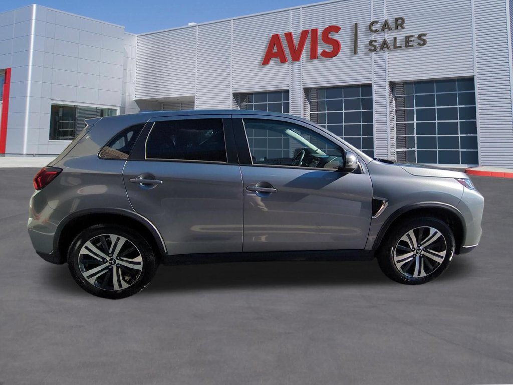 Used 2025 Mitsubishi Outlander Sport SE AWD/4WD image 5