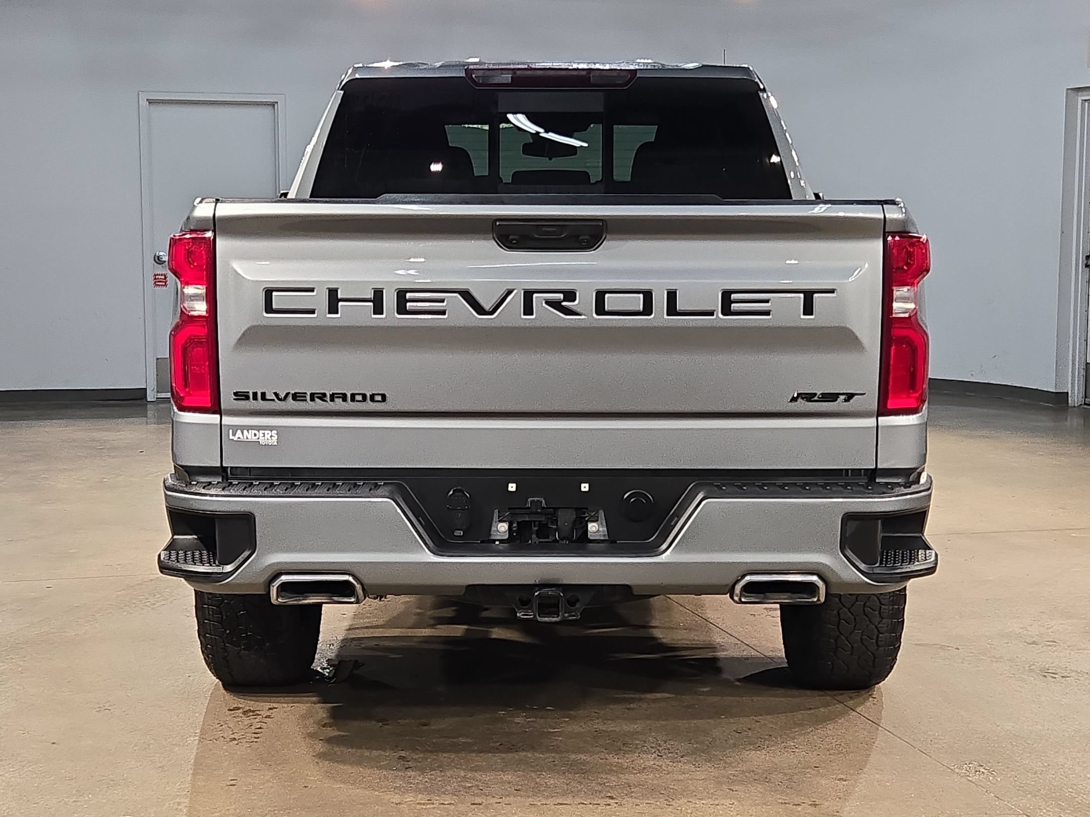 Used 2023 Chevrolet Silverado 1500 RST w/ Texas Edition Plus AWD/4WD image 6