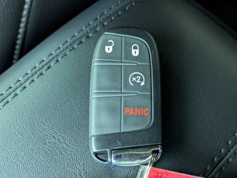 New 2026 Jeep Compass Latitude image 31