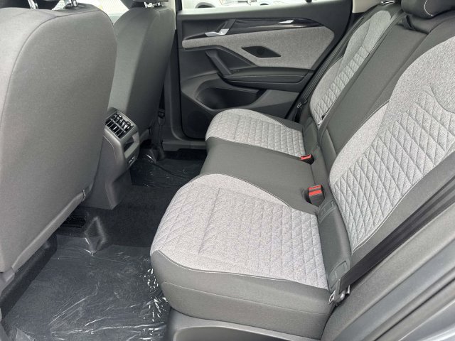 Used 2026 Volkswagen Tiguan S FWD image 10