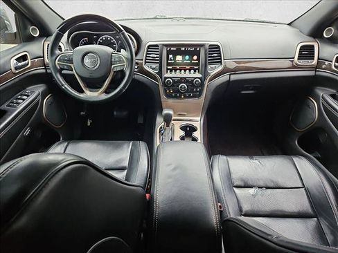 Used 2017 Jeep Grand Cherokee Overland RWD image 18