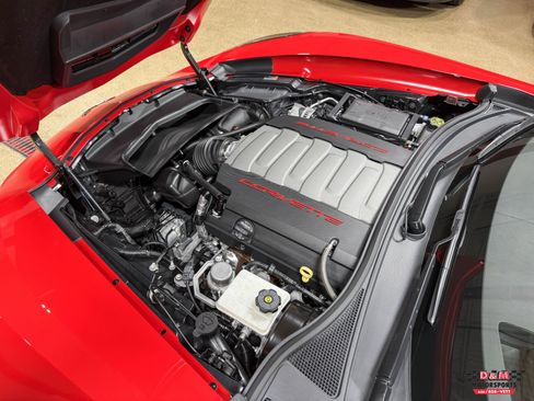 Used 2018 Chevrolet Corvette Stingray Convertible w/ 2LT Preferred Equipment Group image 35