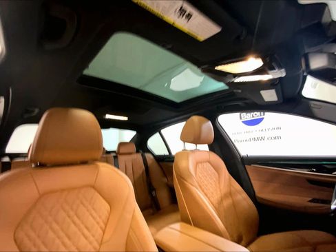 Certified 2023 BMW 530i xDrive w/ Premium Package image 13
