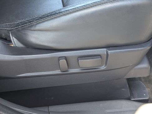 Used 2019 Mitsubishi Outlander SEL FWD image 36