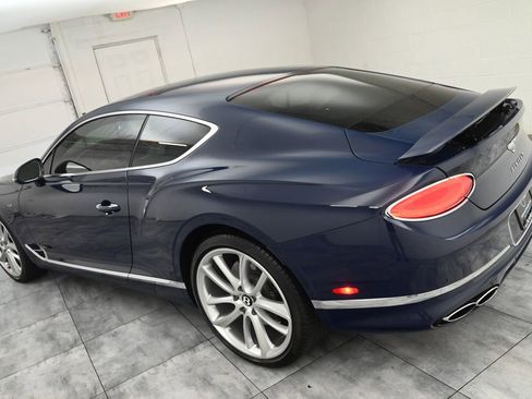 Used 2022 Bentley Continental GT AWD/4WD image 3