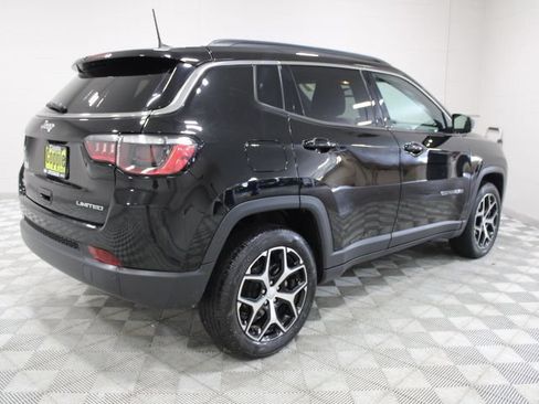 Used 2024 Jeep Compass Limited AWD/4WD image 11