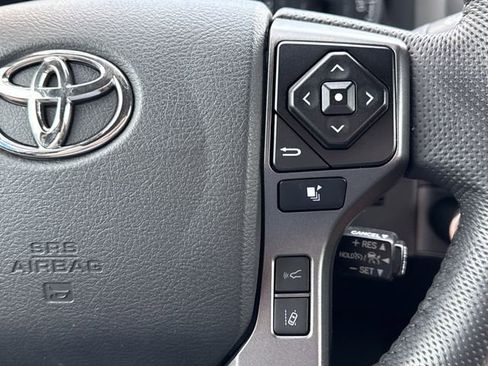 Used 2023 Toyota Tacoma TRD Off-Road w/ TRD Premium Off Road Package image 18