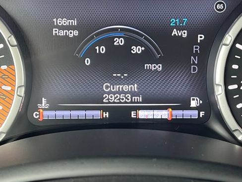 Used 2023 Jeep Renegade Altitude w/ Convenience Group I AWD/4WD image 5