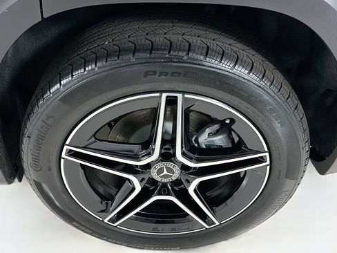 New 2026 Mercedes-Benz GLB 250 image 31