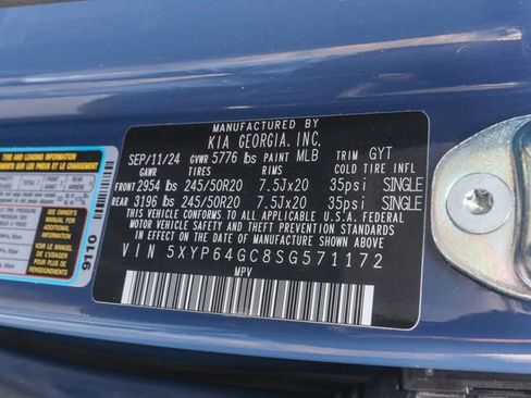 Used 2025 Kia Telluride S image 31