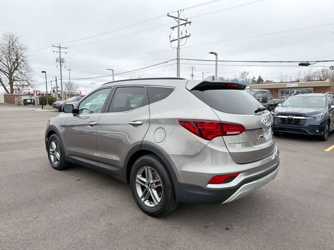 Used 2017 Hyundai Santa Fe Sport image 11