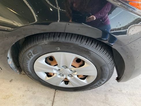 Used 2015 Kia Forte LX w/ Popular Package image 26