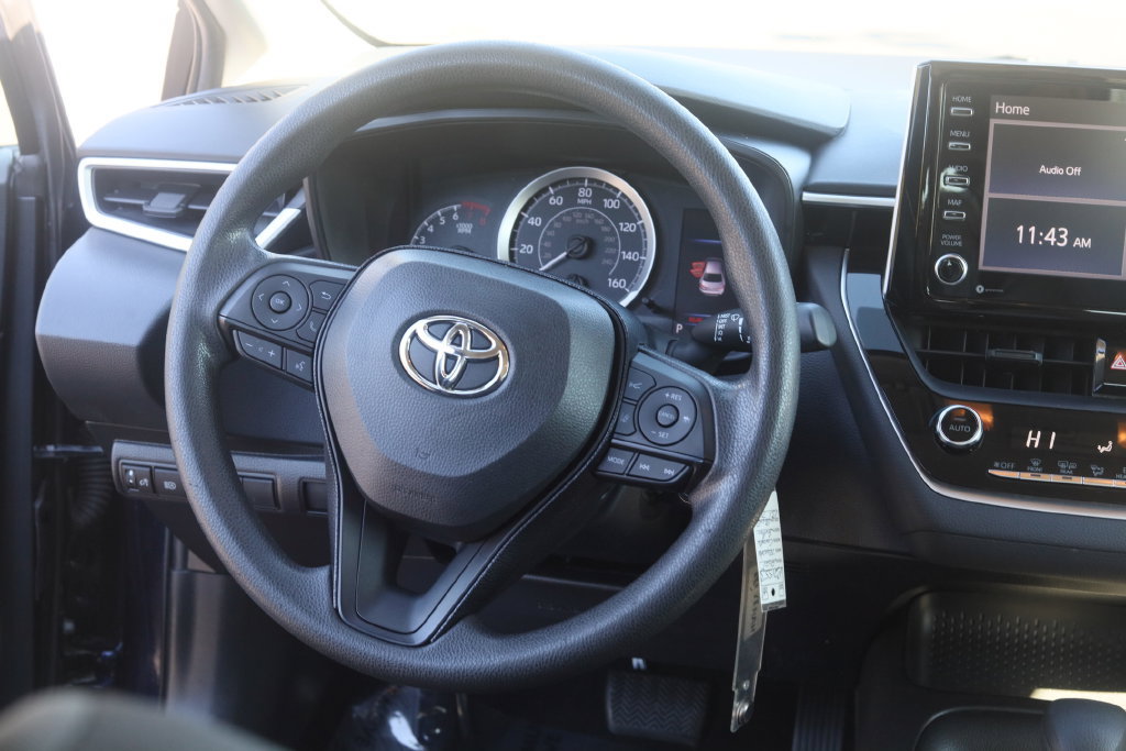 Used 2021 Toyota Corolla LE FWD image 16