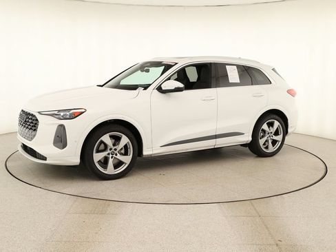 Used 2025 Audi Q5 Prestige AWD/4WD image 13