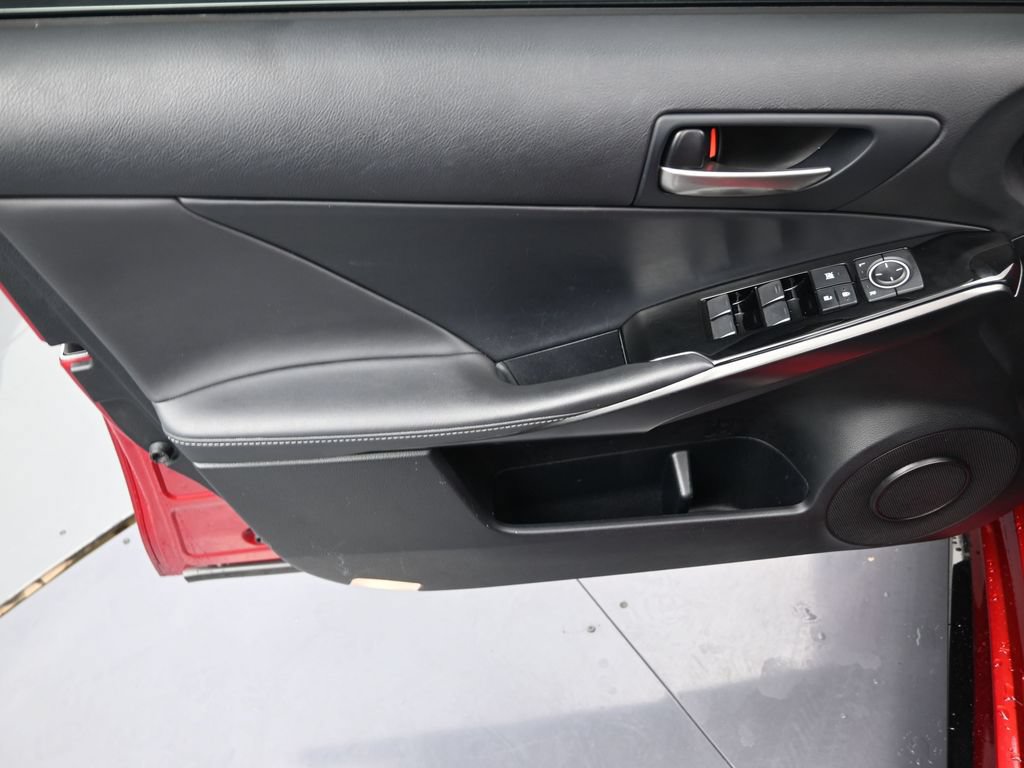 Used 2024 Lexus IS 350 F Sport RWD image 13