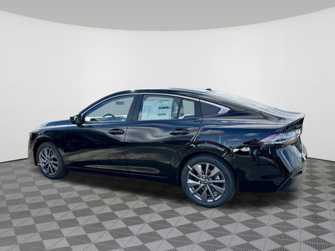 New 2026 Nissan Sentra SL FWD image 5