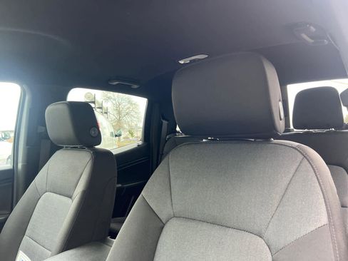 Certified 2023 Chevrolet Colorado W/T w/ Technology Package image 13