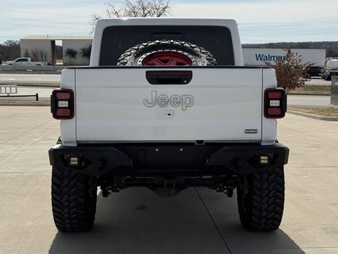 Used 2022 Jeep Gladiator Overland w/ Popular Equipment Package image 5