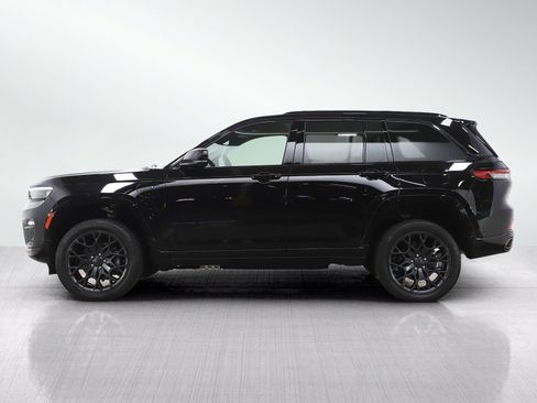 Used 2024 Jeep Grand Cherokee Summit AWD/4WD image 2