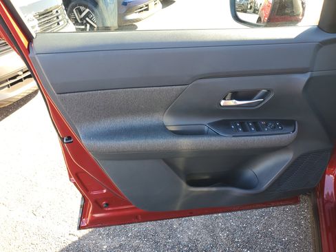 New 2026 Nissan Kicks SV image 14