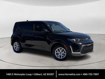 New 2025 Kia Soul LX
