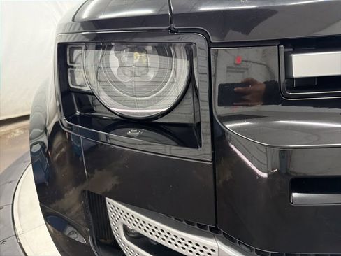 Used 2022 Land Rover Defender 110 XS Edition image 10