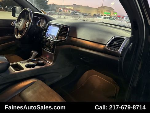 Used 2019 Jeep Grand Cherokee Altitude image 72