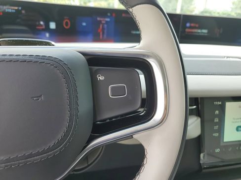 New 2026 Lincoln Navigator Premiere AWD/4WD image 26