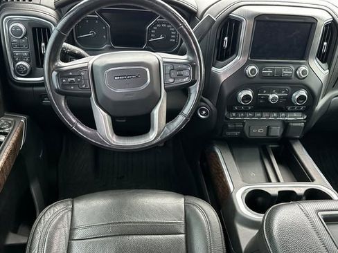 Used 2020 GMC Sierra 3500 Denali w/ Denali Ultimate Package image 15