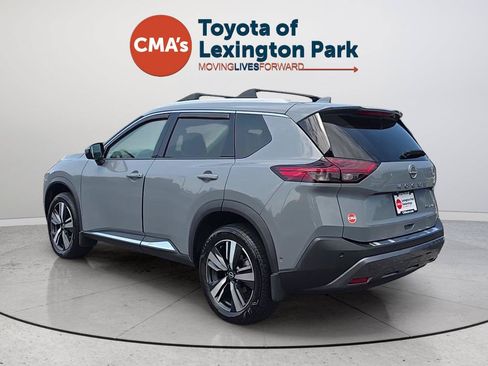Used 2023 Nissan Rogue SL w/ SL Premium Package AWD/4WD image 3