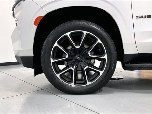 Used 2023 Chevrolet Suburban RST w/ Luxury Package RWD image 10
