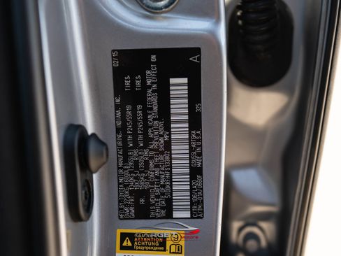 Used 2015 Toyota Highlander Limited image 48