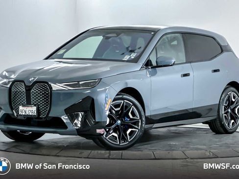 Used 2023 BMW iX xDrive50 w/ Sport Package image 1