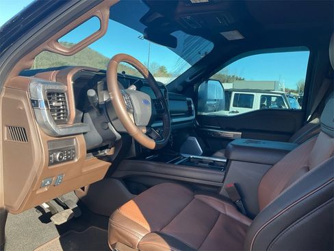 Used 2026 Ford F450 King Ranch w/ Chrome Package image 15