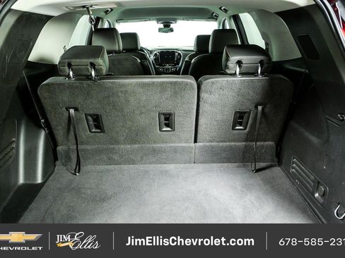 Used 2020 Chevrolet Traverse Premier AWD/4WD image 32