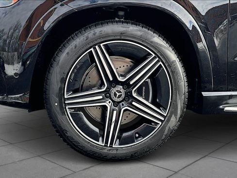 New 2026 Mercedes-Benz GLE 450 4MATIC image 17