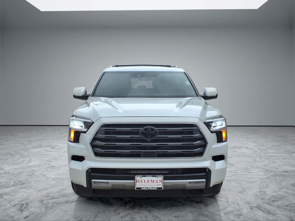 Used 2025 Toyota Sequoia Limited AWD/4WD image 2
