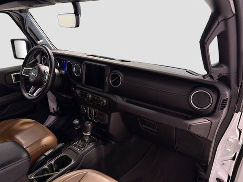 Used 2023 Jeep Wrangler Unlimited Sahara w/ Cold Weather Group image 25