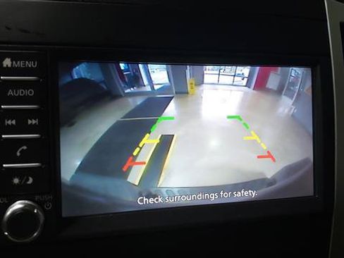 Used 2020 Nissan Frontier SV w/ Midnight Edition Floor Mats AWD/4WD image 23
