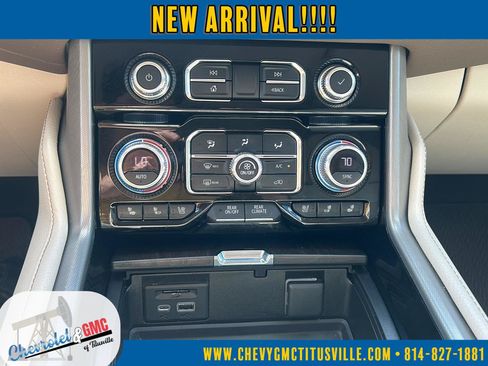 Used 2021 GMC Yukon XL Denali AWD/4WD image 29