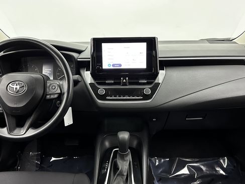 Used 2024 Toyota Corolla LE image 24