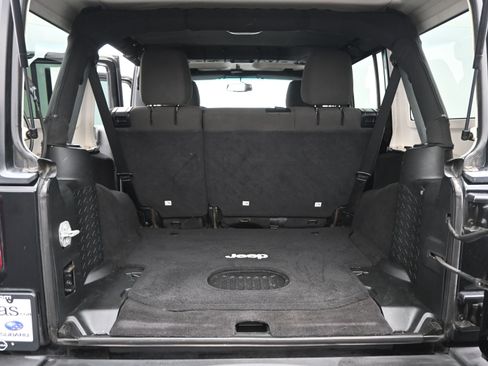 Used 2016 Jeep Wrangler Unlimited Sport w/ Quick Order Package 24S image 16