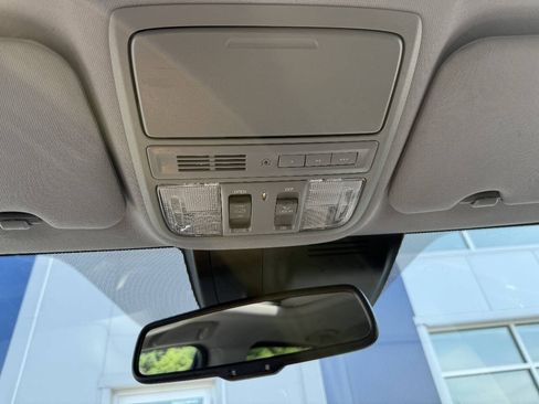 Used 2018 Honda CR-V EX-L image 17